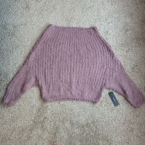 Cozy flowy of shoulder sweater